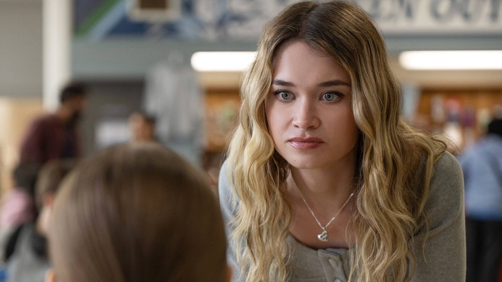 Prime Video’s Carrie Secretly Revives A Missing Moment From Mike Flanagan’s Best Horror Series