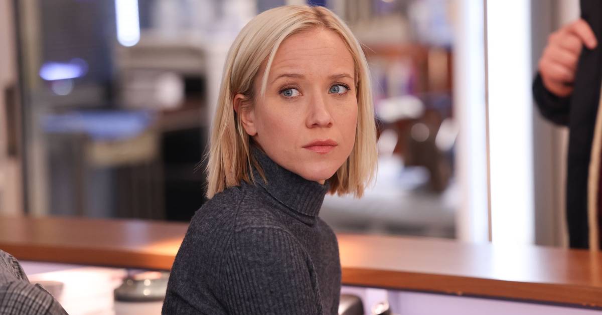 screenrant.com - Adam Holmes - Chicago Med Season 12: How Baby Mabel Will Affect Asher's Hospital Work Explained By Jessy Schram