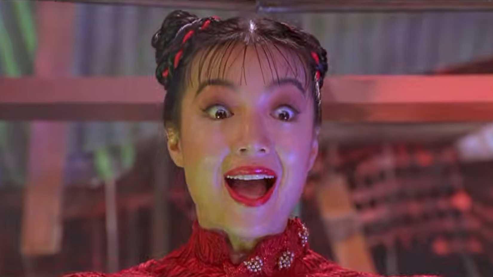 Chun Li looking shocked in Street Fighter 1994