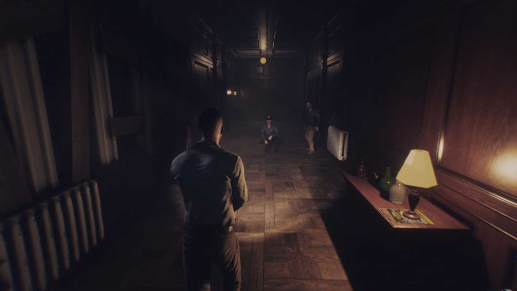 The player walking down a corridor in Dead Frontier 2.