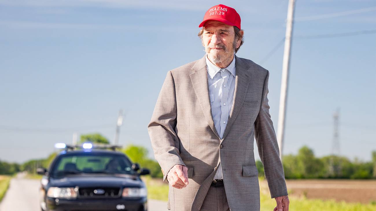 FX's The Lowdown season 2 - Tommy Lee Jones as Frog