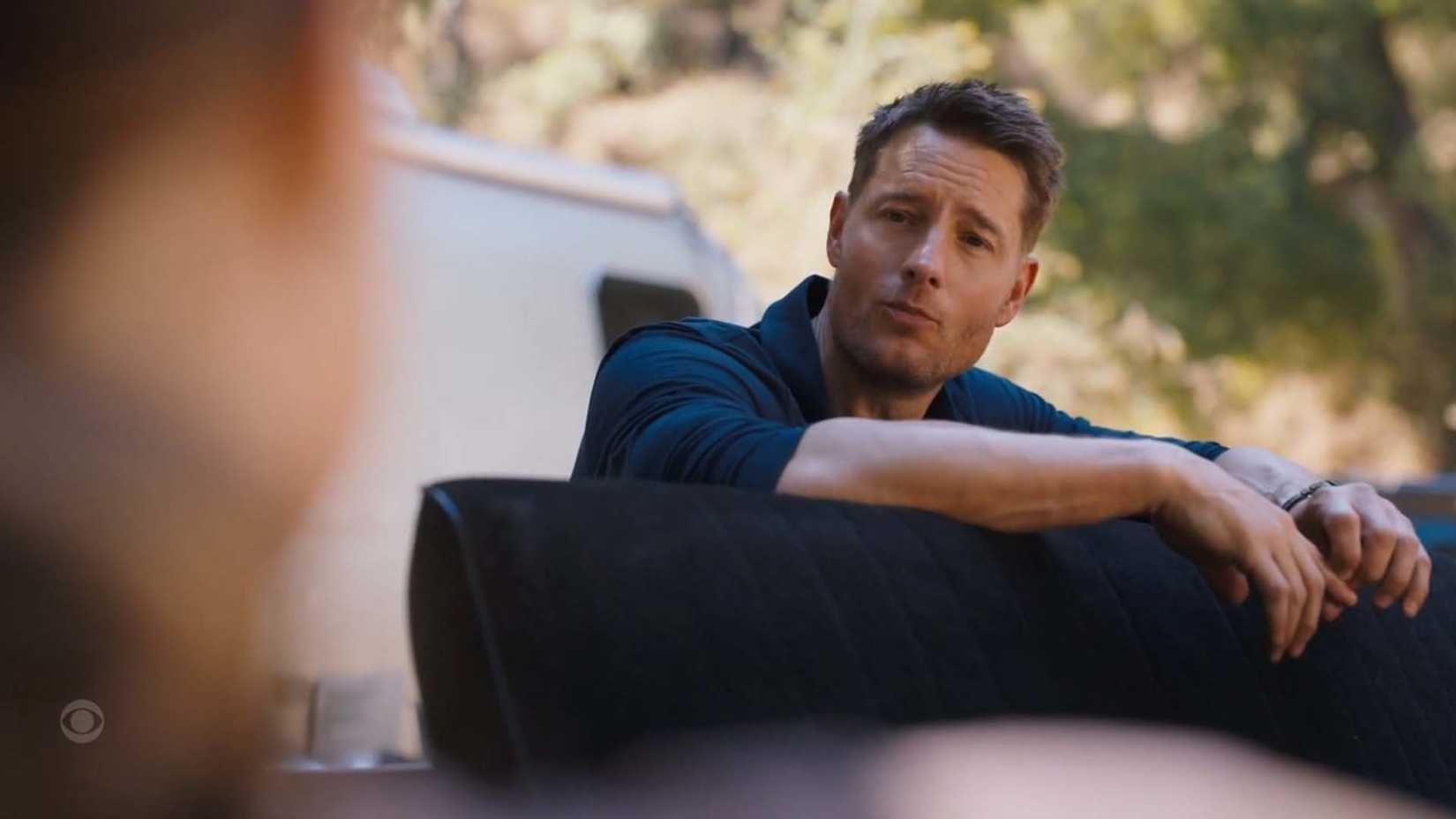 Gillian Bolt as Jenna Nova and Justin Hartley as Colter Shaw in Tracker season 4, episode 4