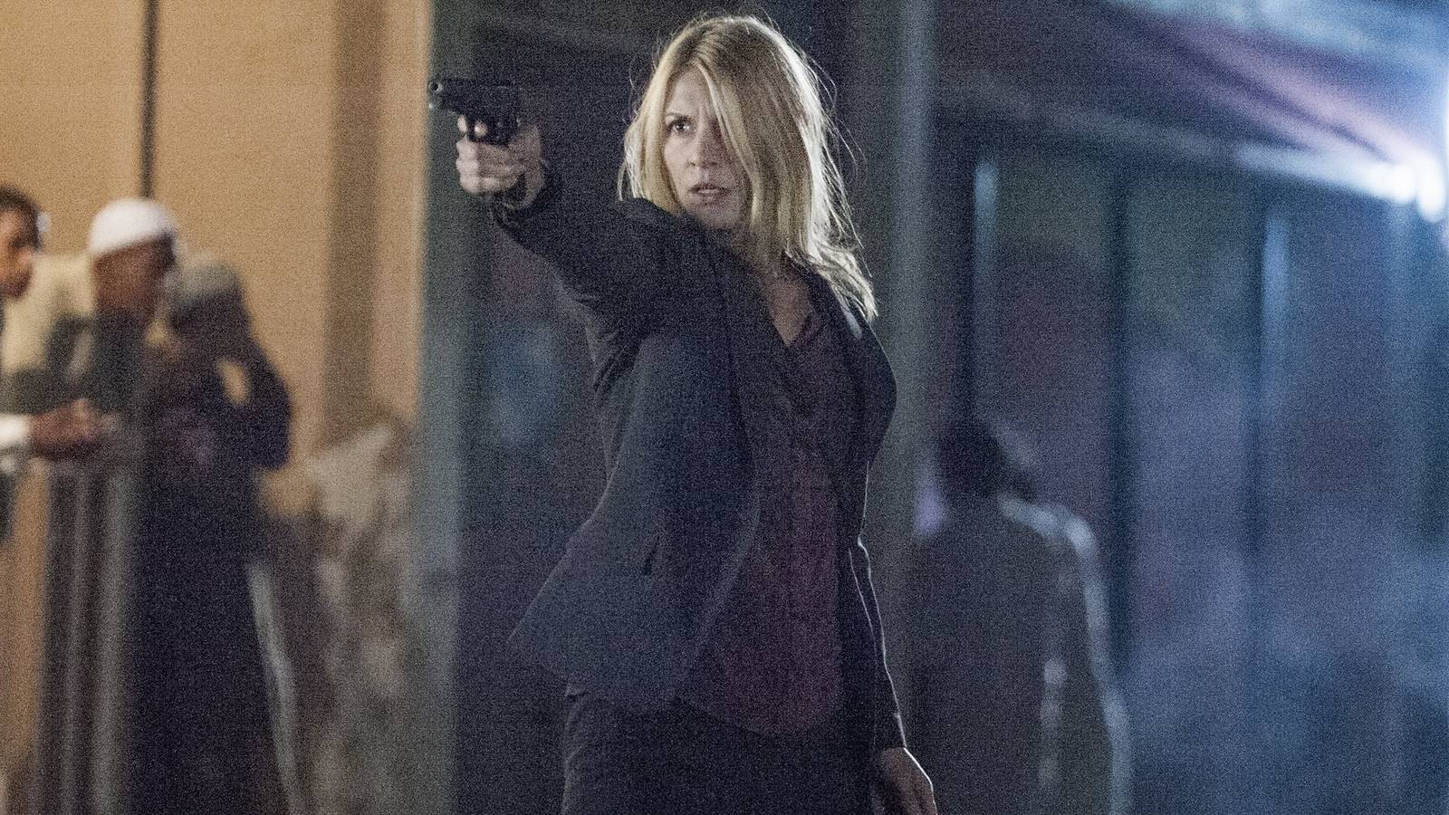 8 Near-Perfect Thriller Series That Keep Us In Suspense To The End