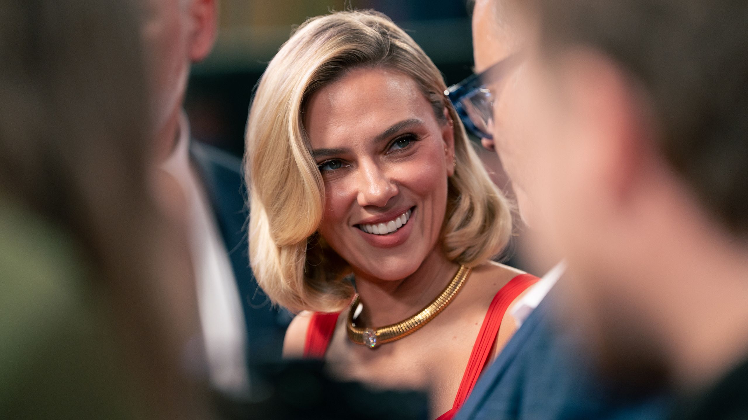 Scarlett Johansson's 108-Minute R-Rated Sci-Fi Thriller Is Getting Removed From Netflix image
