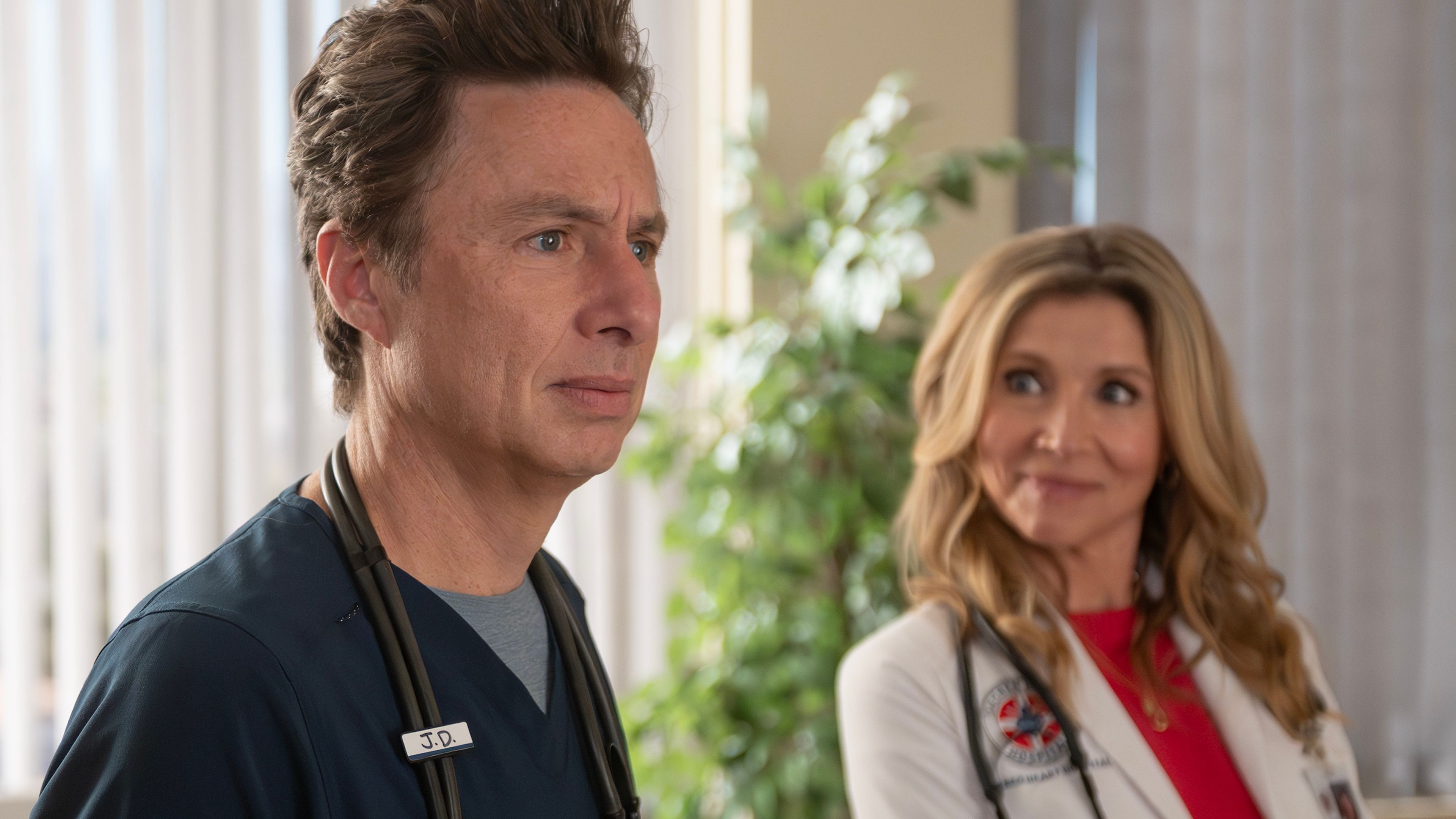 jd-and-elliot-scrubs-s2 ABC Officially Unveils Scrubs Reboot's Bob Kelso Replacement