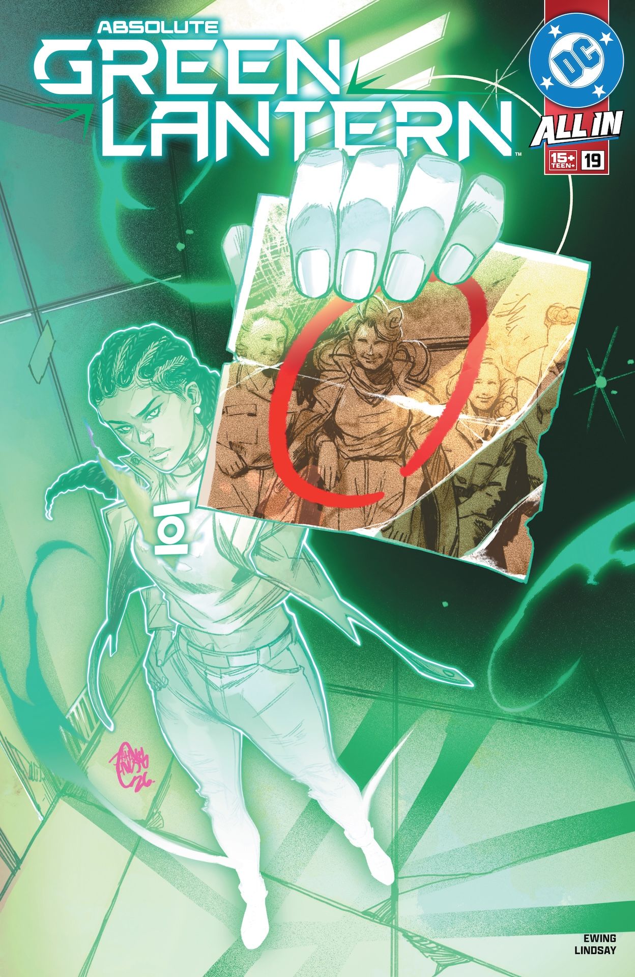 Jo Mullein holds a photo in Absolute Green Lantern #19 cover
