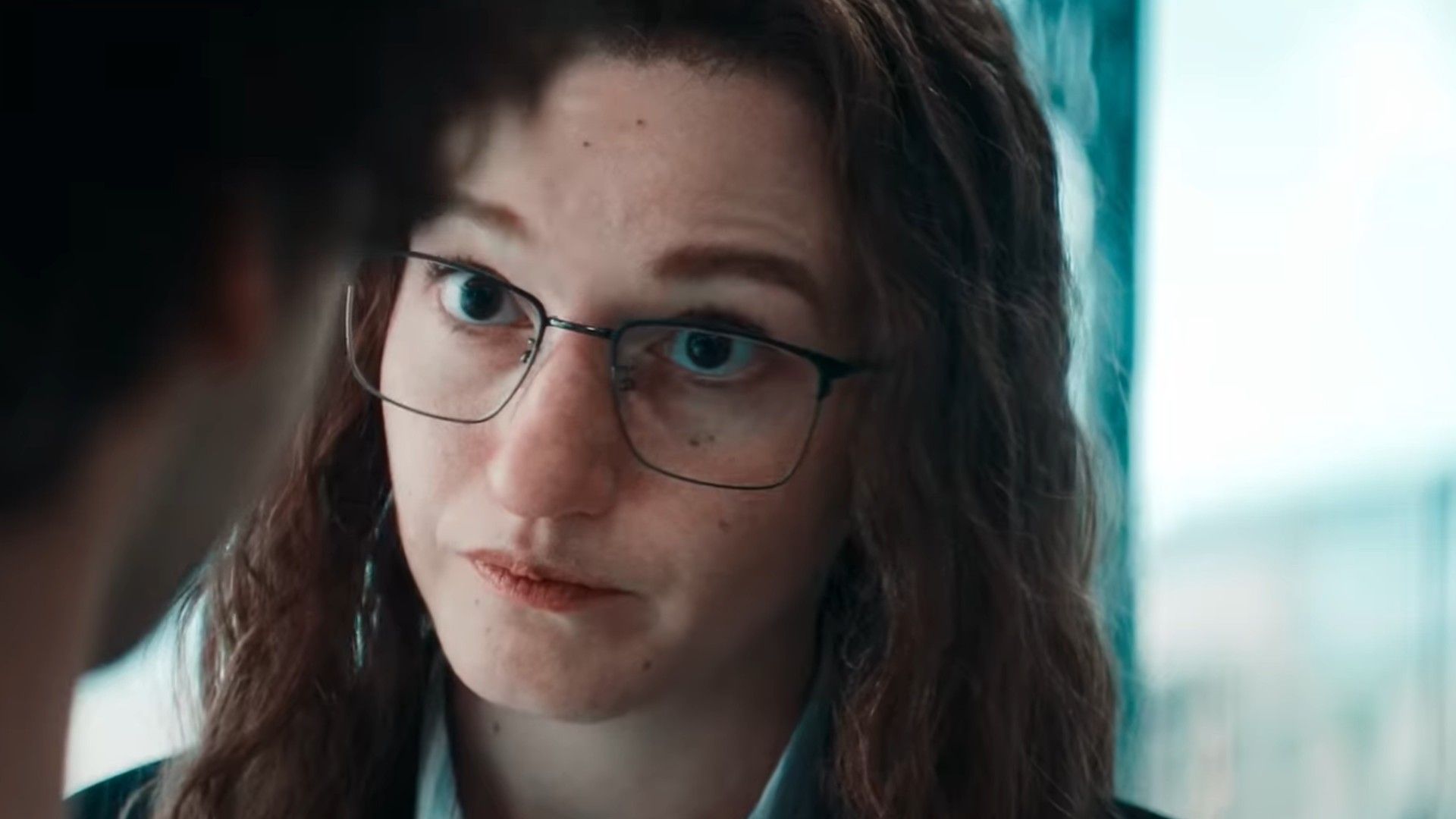 Ozark Star Julia Garner Returns To Netflix With Gen Z's Bonnie And ...