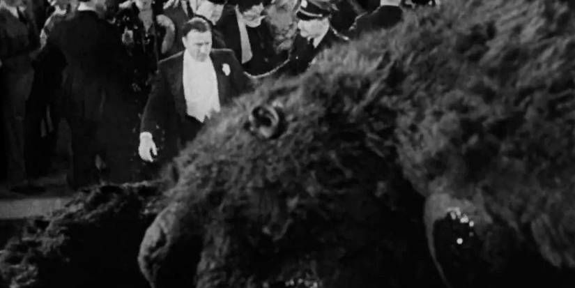 King Kong dead at the end of King Kong 1933