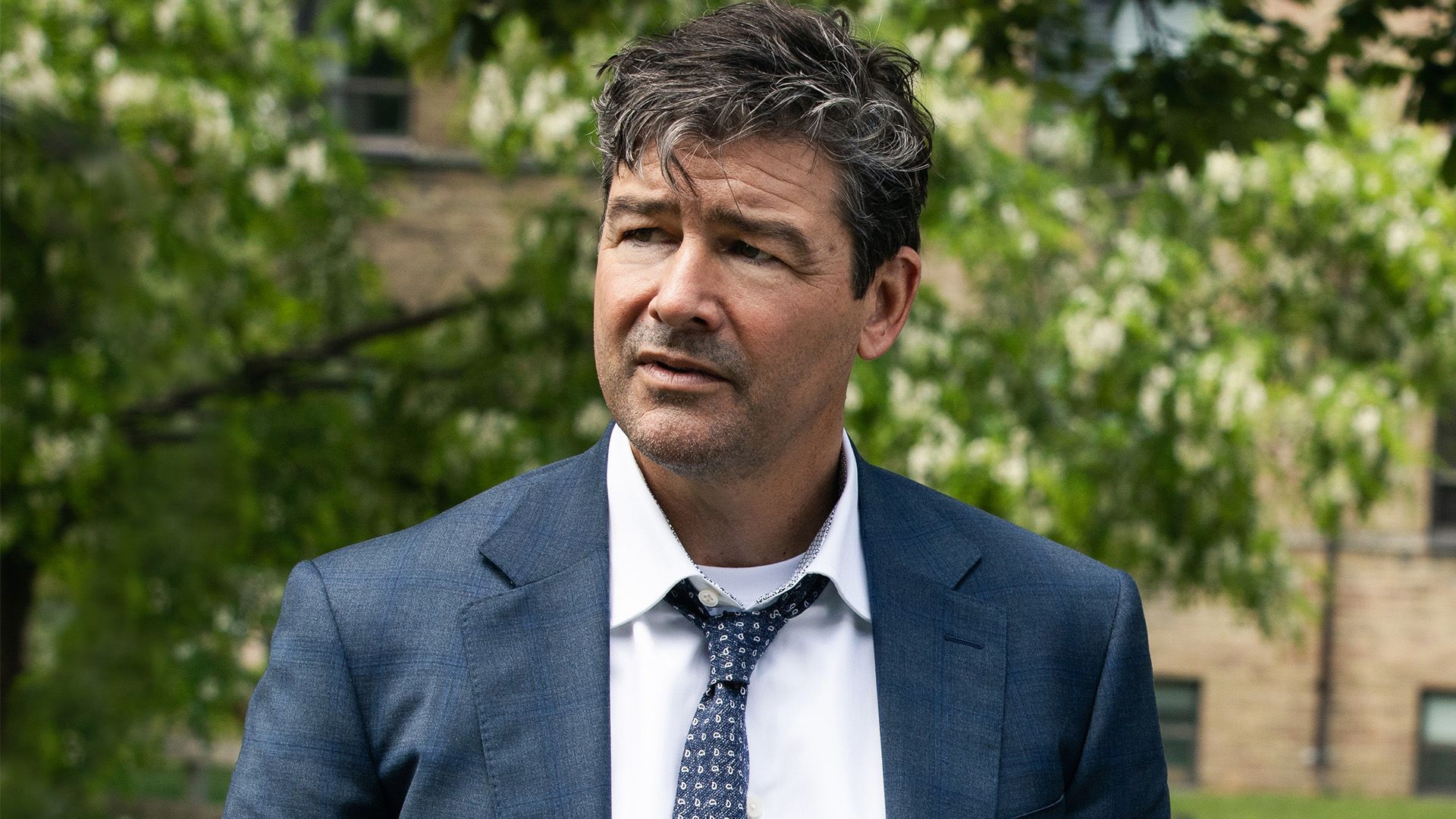 Taylor Sheridan's 40-Part Crime Thriller Masterpiece Is Officially Netflix's Best New Binge