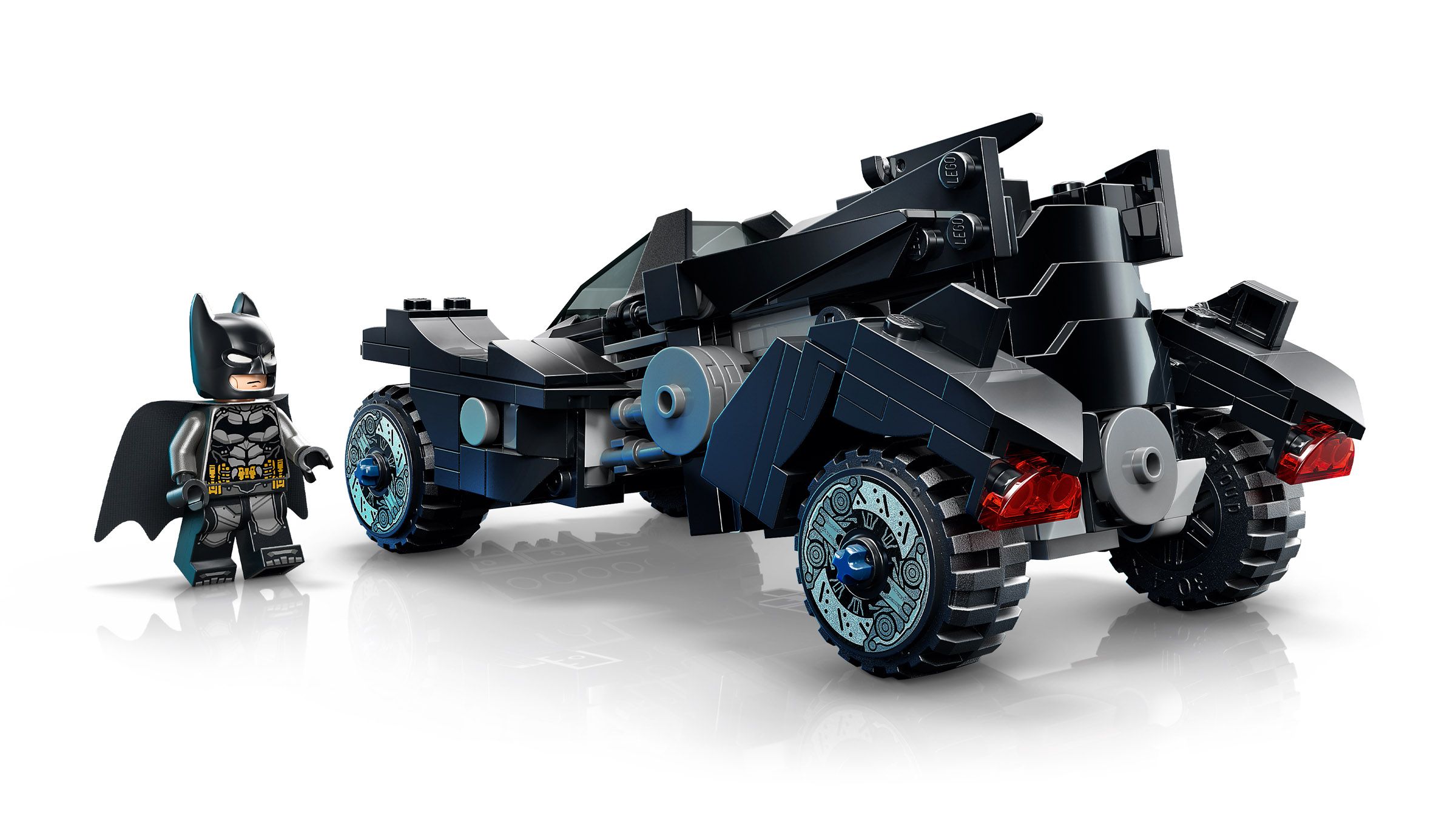 LEGO DC Arkham Batman Batmobile 67009 REAR