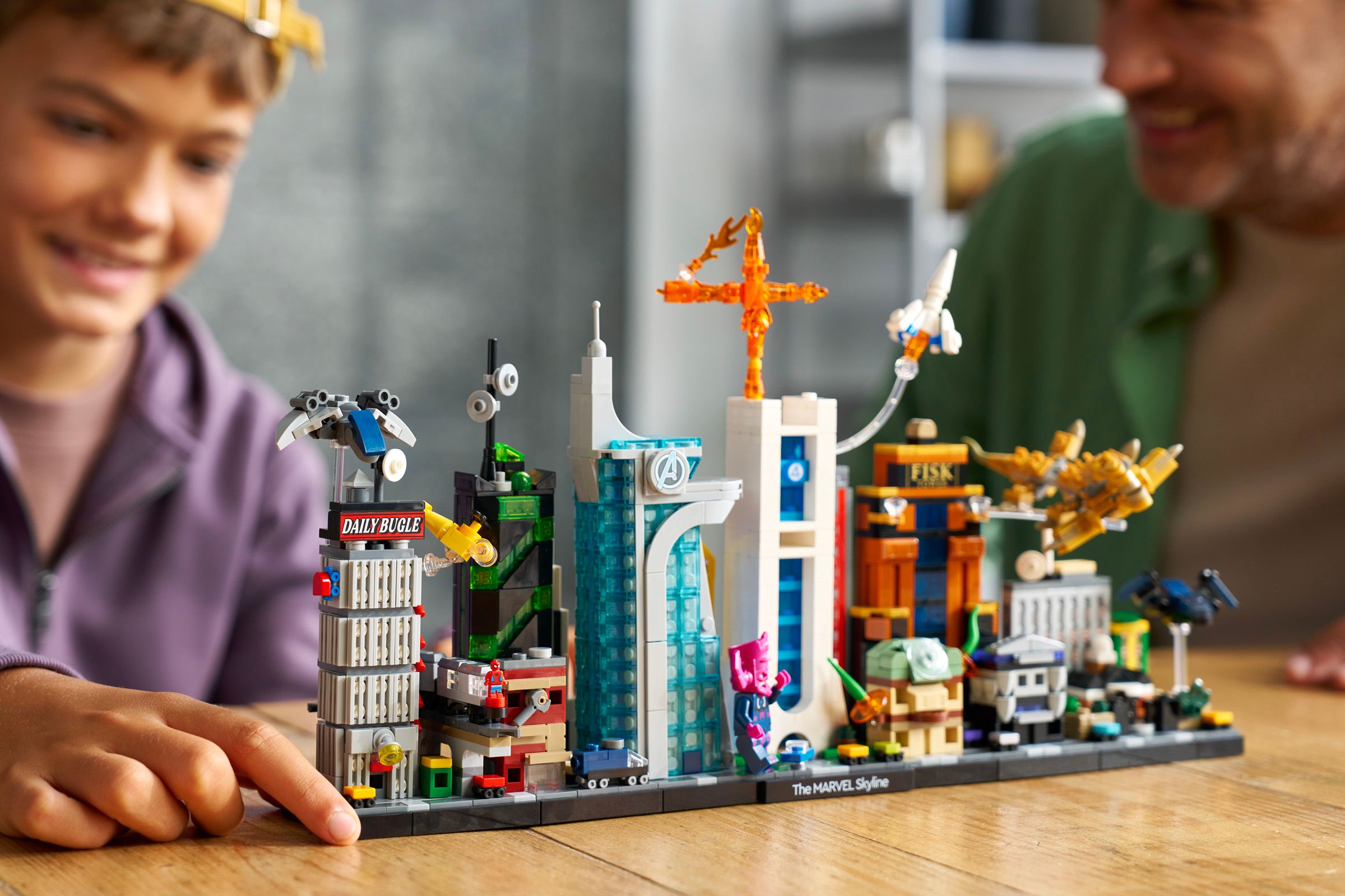 LEGO Marvel Skyline Set 67006 Box Lifestyle Photo 1