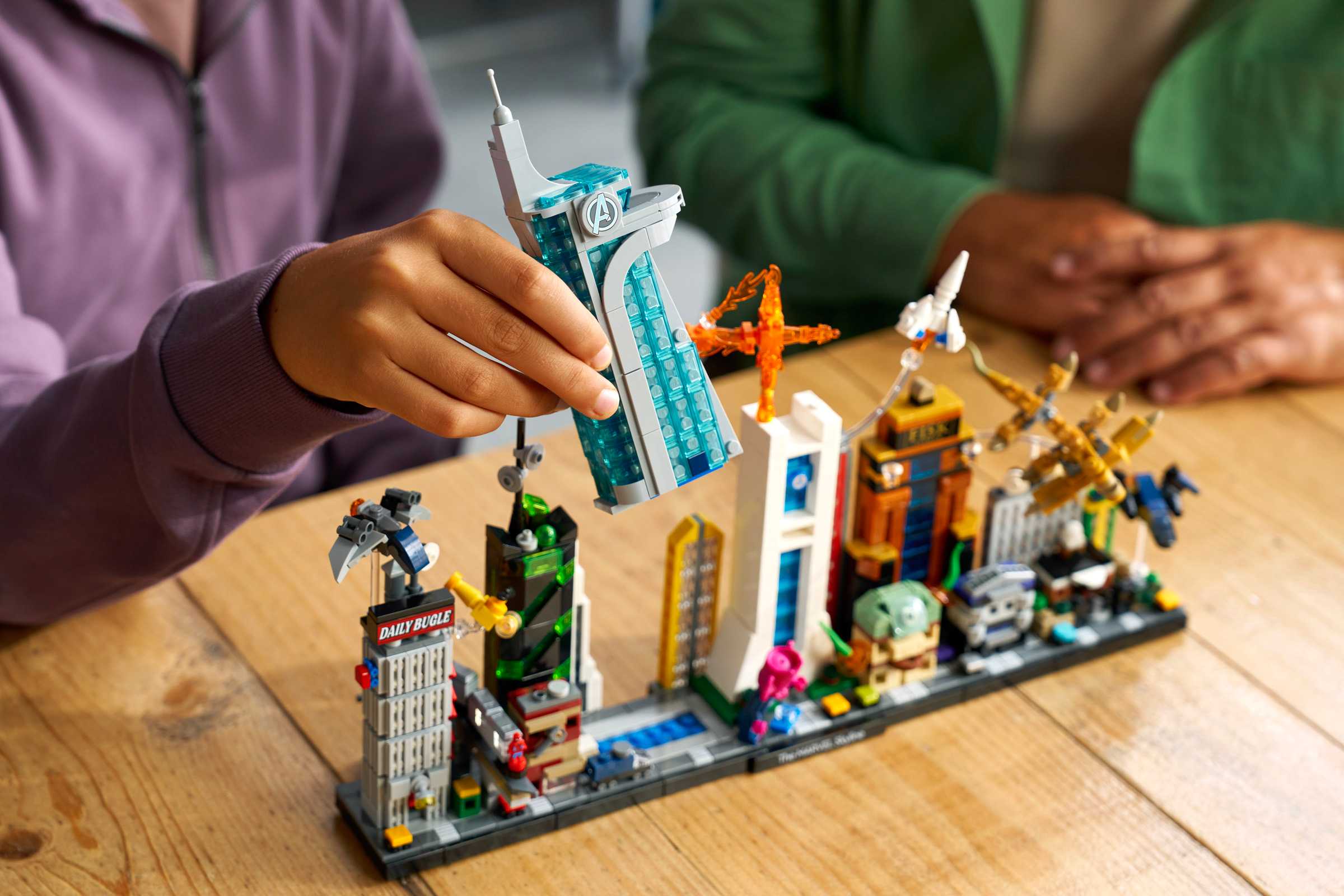 LEGO Marvel Skyline Set 67006 Lifestyle Photo Buildings