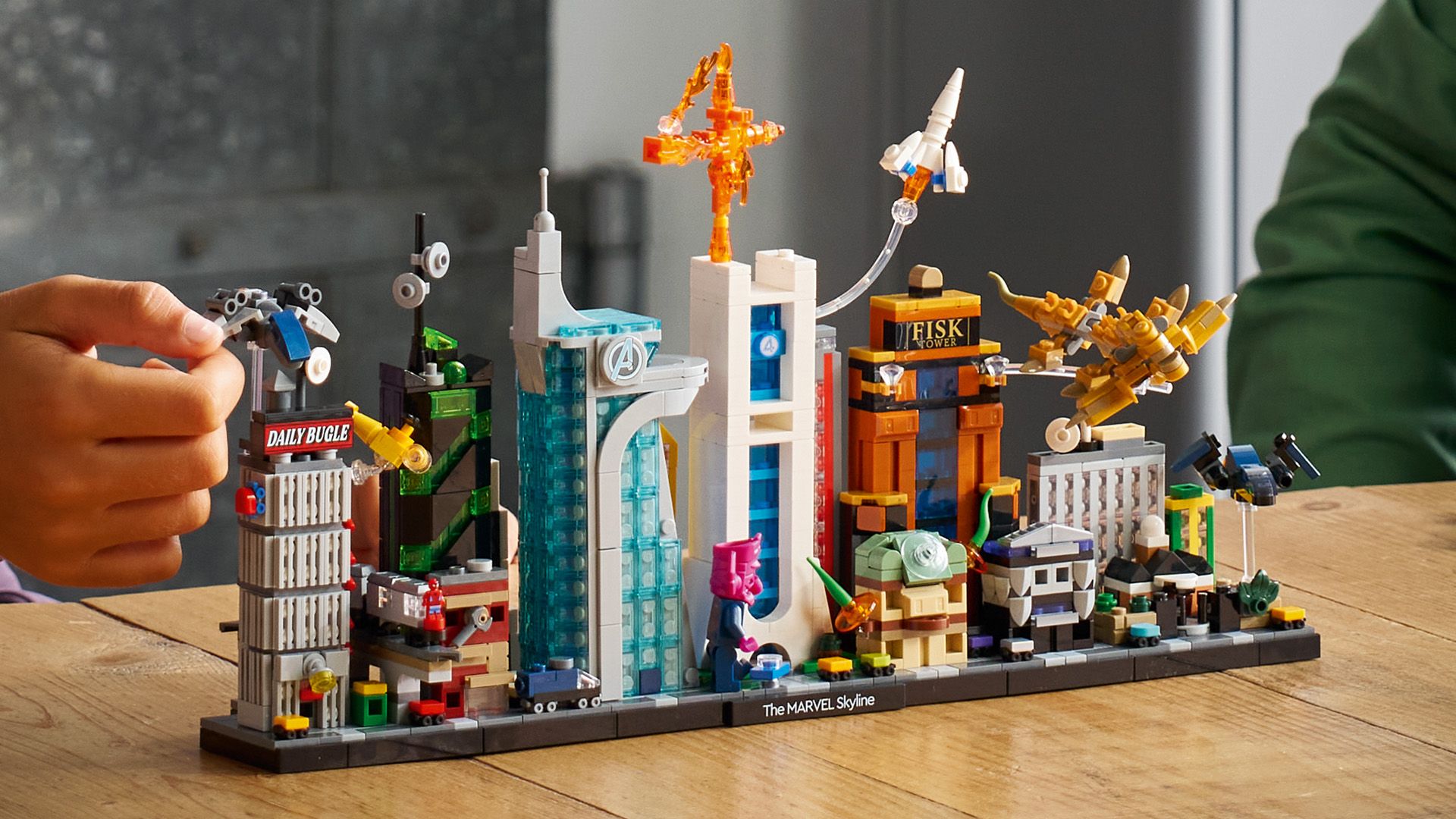 LEGO Marvel Skyline Set Revealed With Avengers, X-Men & Fantastic Four