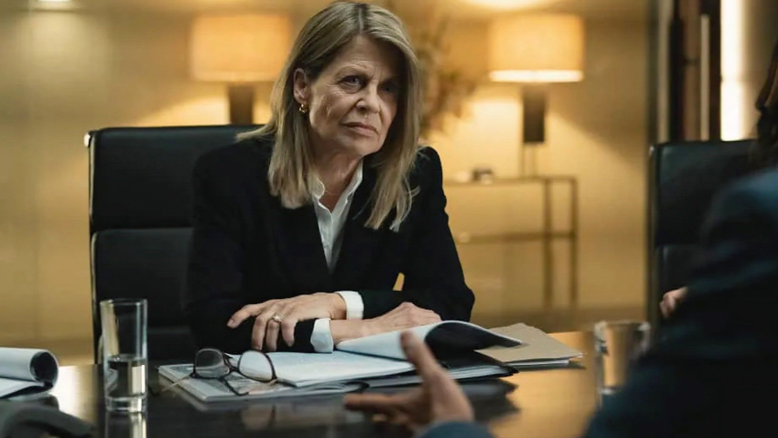 Linda Hamilton's New R-Rated Movie Sets A Rotten Tomatoes Record