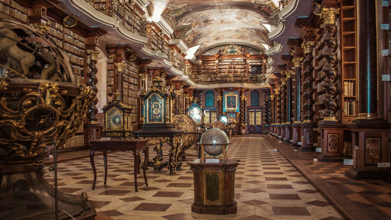 10 Best Magical Libraries In Fantasy Books
