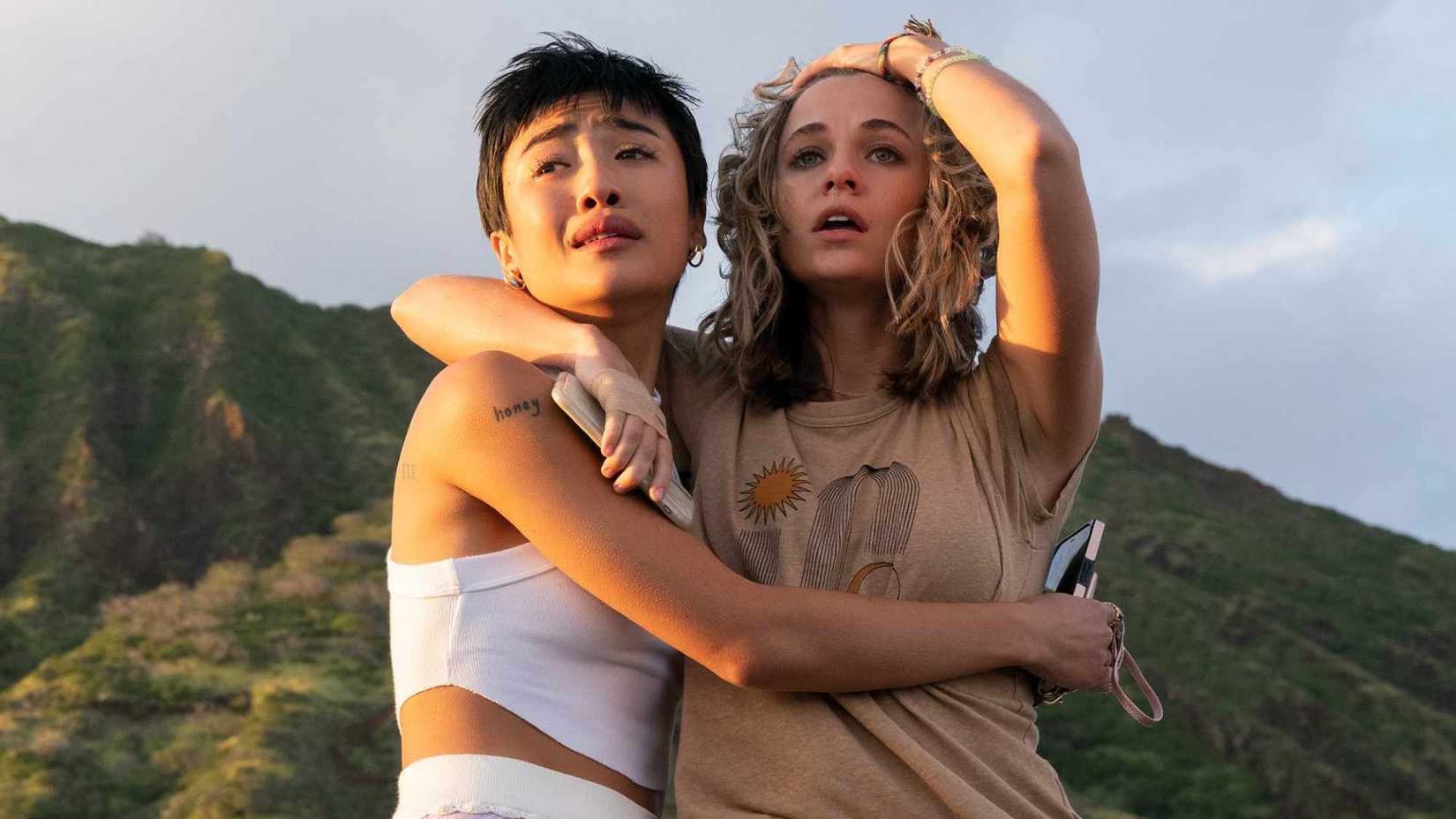 Margo and Allison hug while crying in I Know What You Did Last Summer TV show