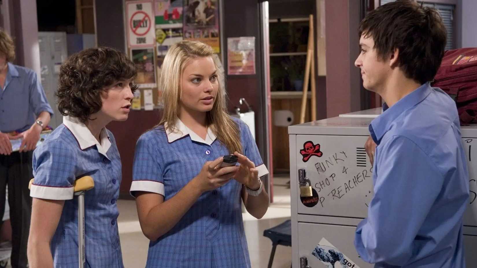 Margot Robbie as Donna Freeman in Neighbours
