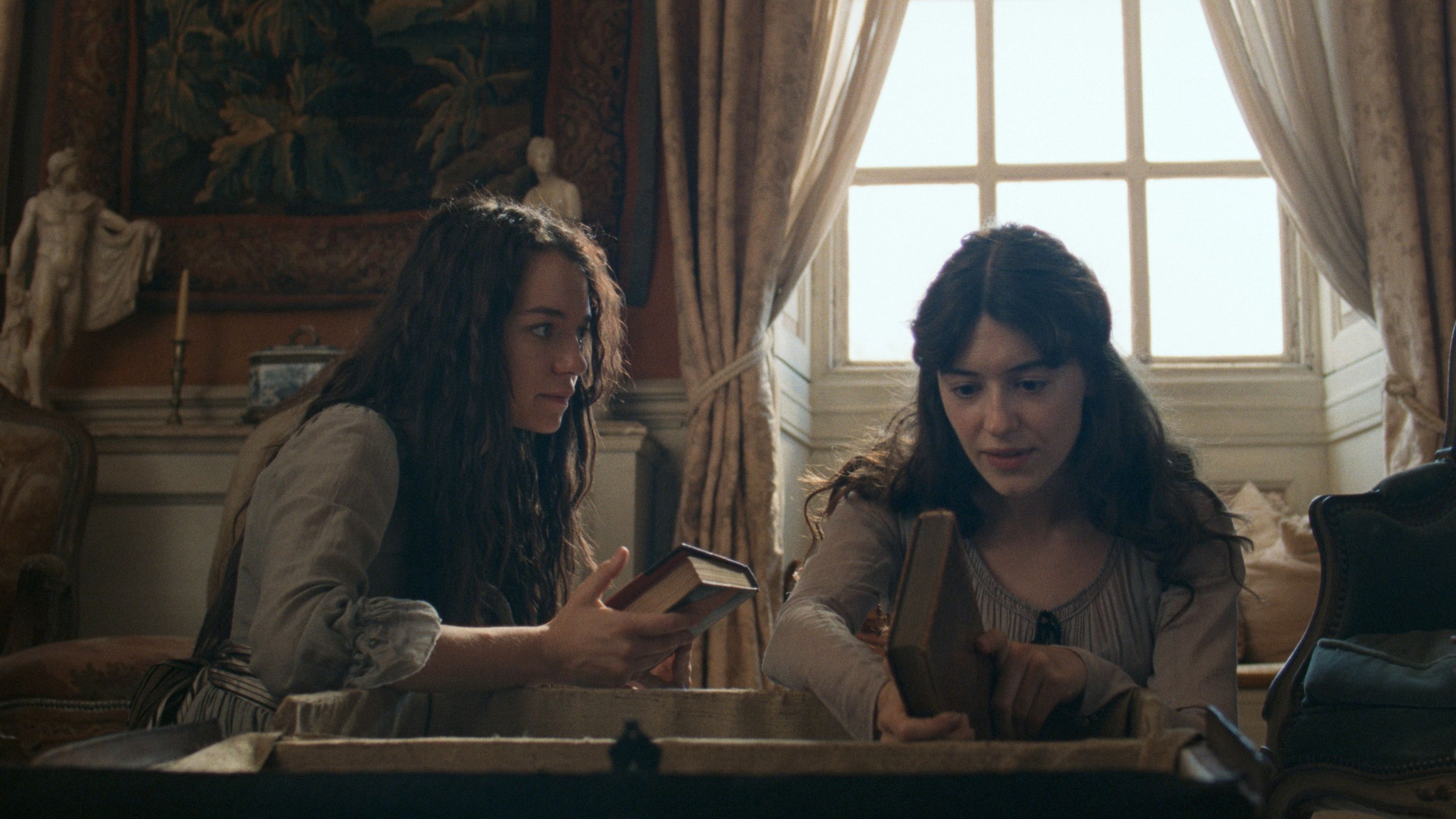 Sense And Sensibility Review: Another Great Jane Austen Movie Brings Laughs, Sighs & Good Tears image