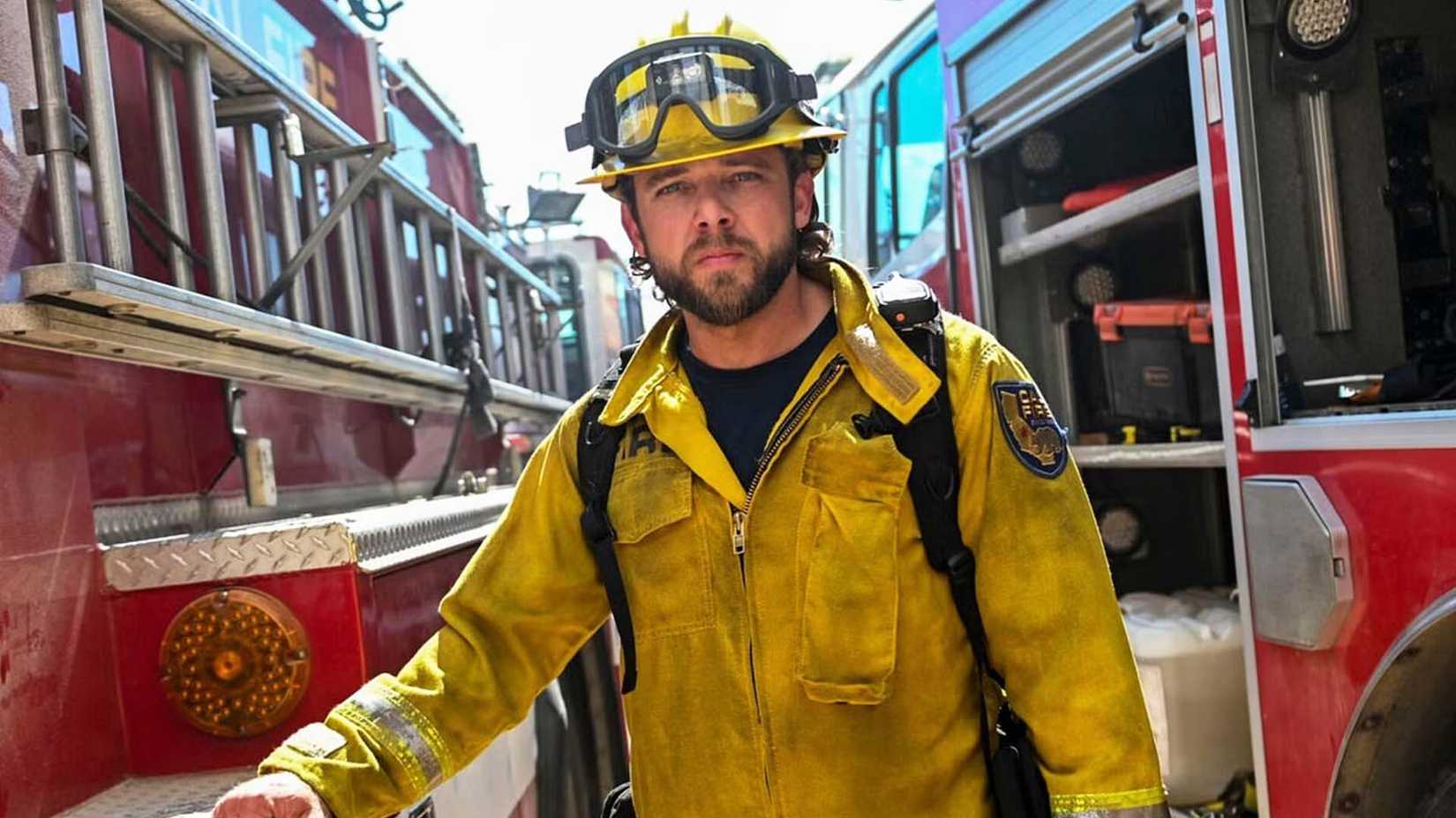 Max Thieriot as Bode Leone in Fire Country season 4's premiere