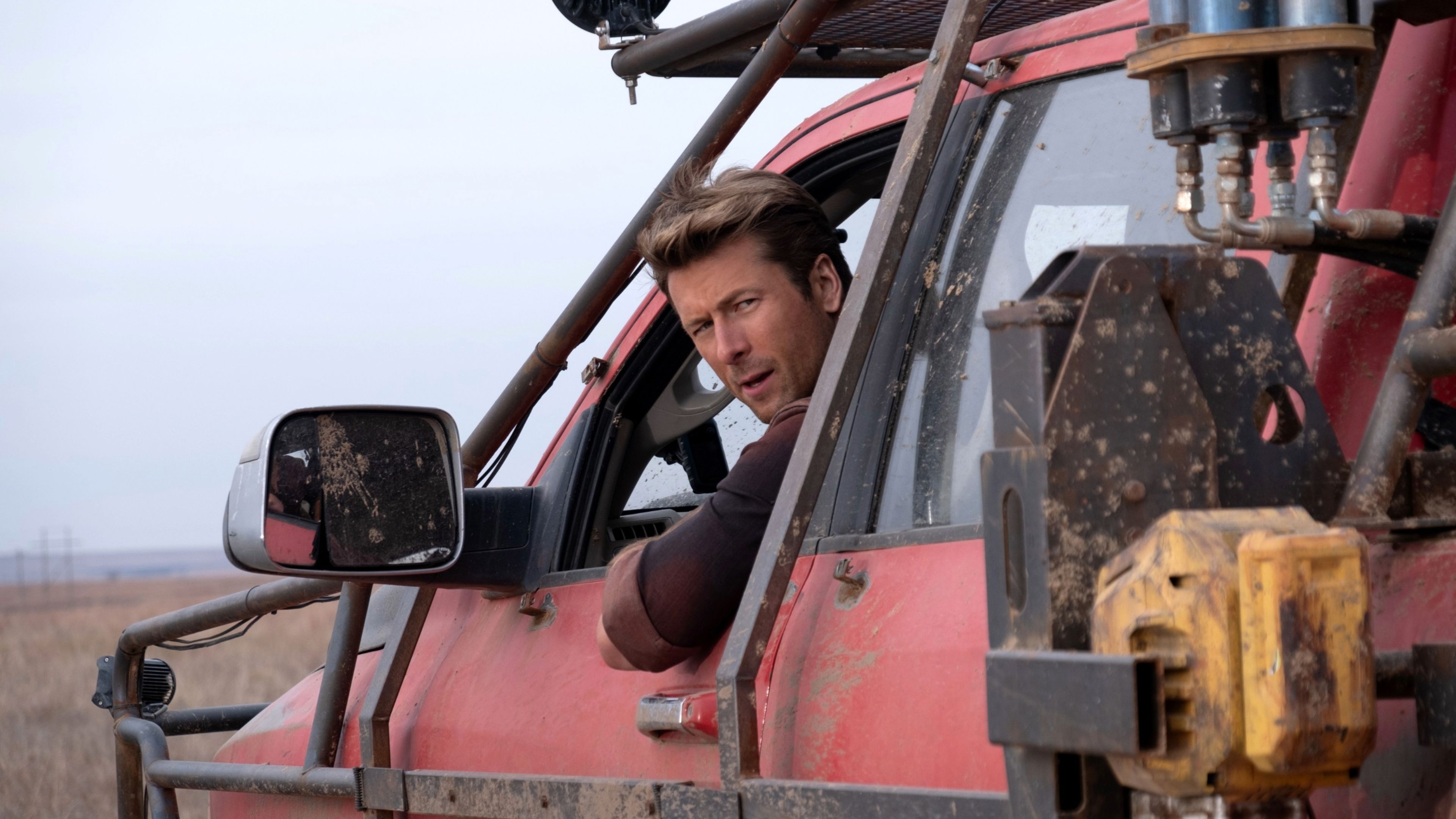 Jurassic World Rebirth Sequel's New Update Is How Glen Powell Can Join The Franchise After Turning It Down