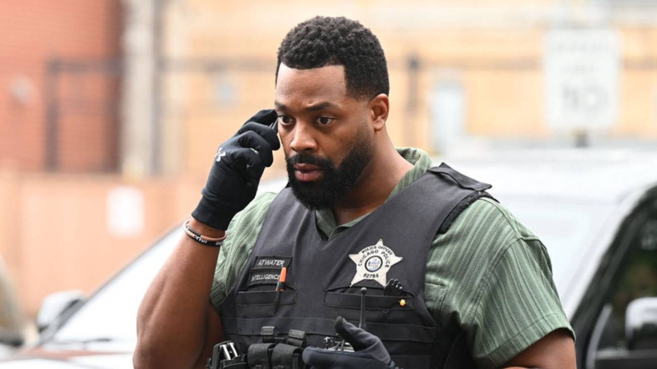 LaRoyce Hawkins as Kevin Atwater in Chicago PD season 14, episode 1