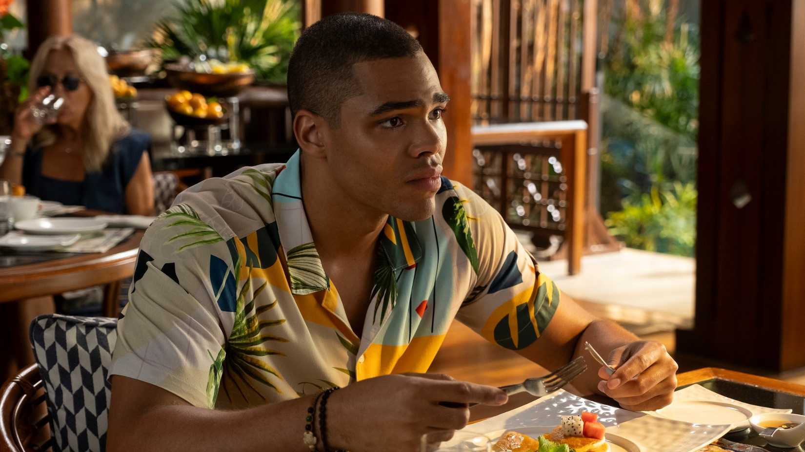 Nicholas Duvernay as ZIon in The White Lotus season 3