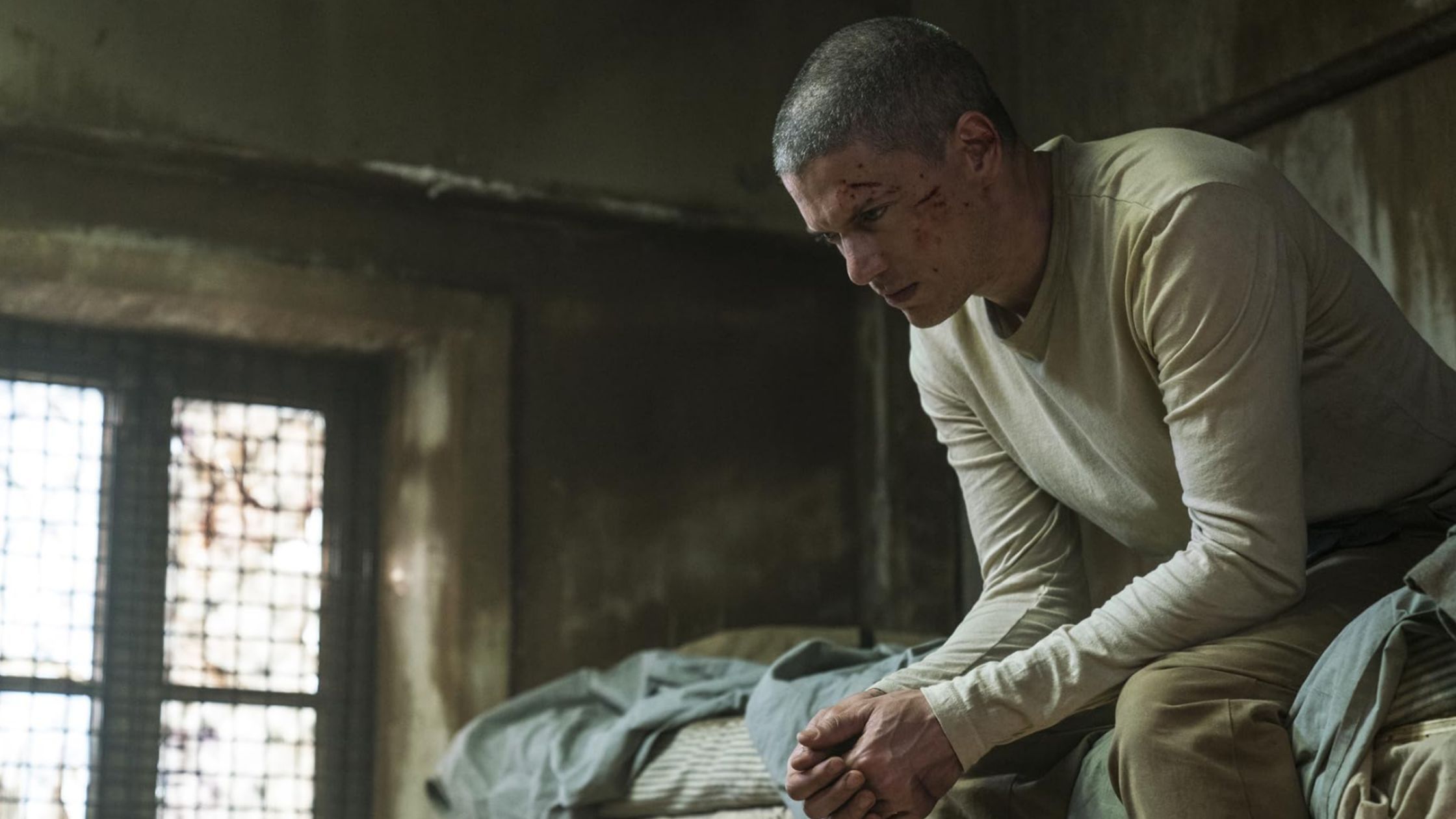 16 Years Ago, Prison Break Replaced Michael Scofield & Rewrote Season 1