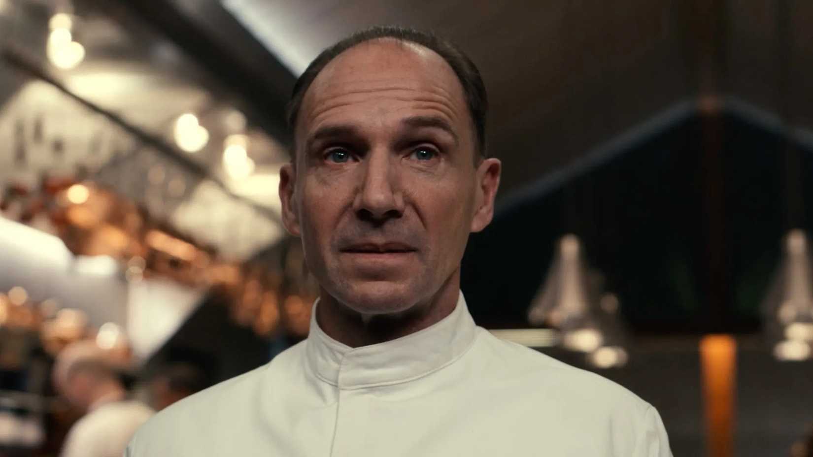 Ralph Fiennes in The Menu.