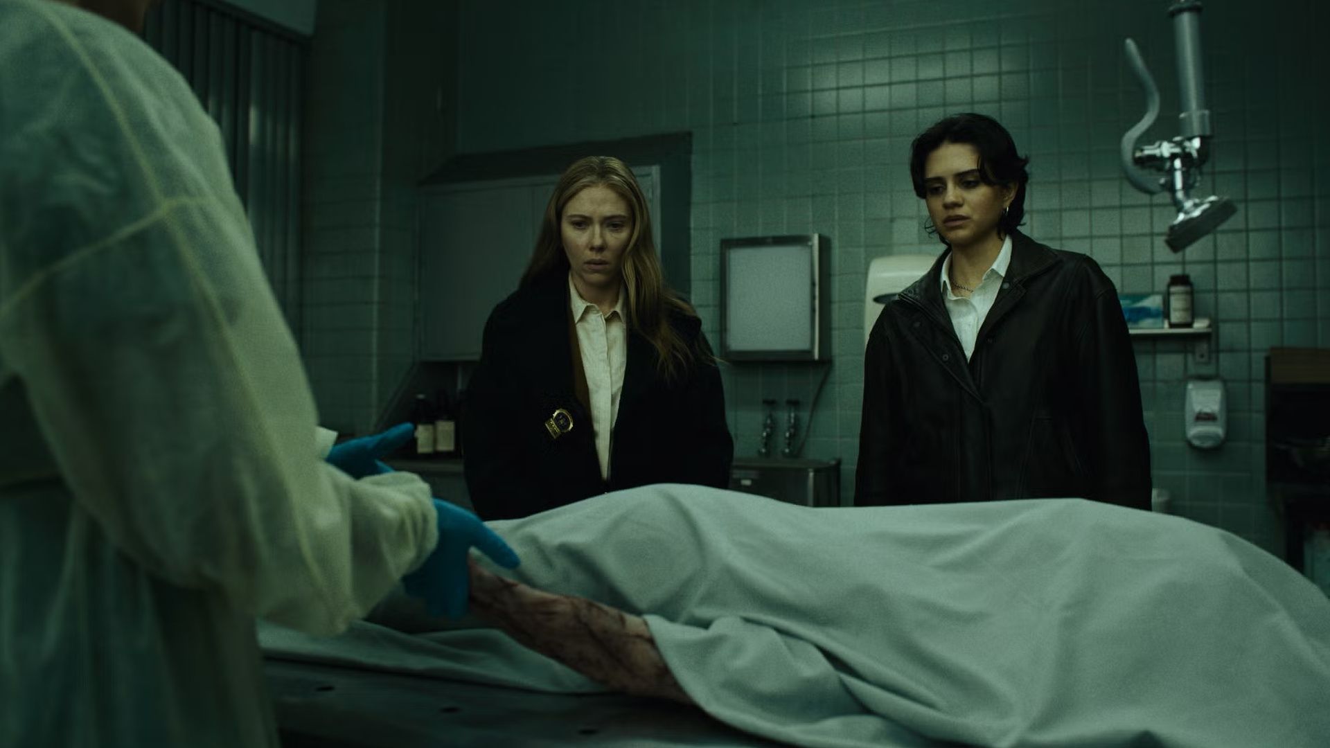 Mike Flanagan's Exorcist Movie Officially Unveils First Look & Story Details