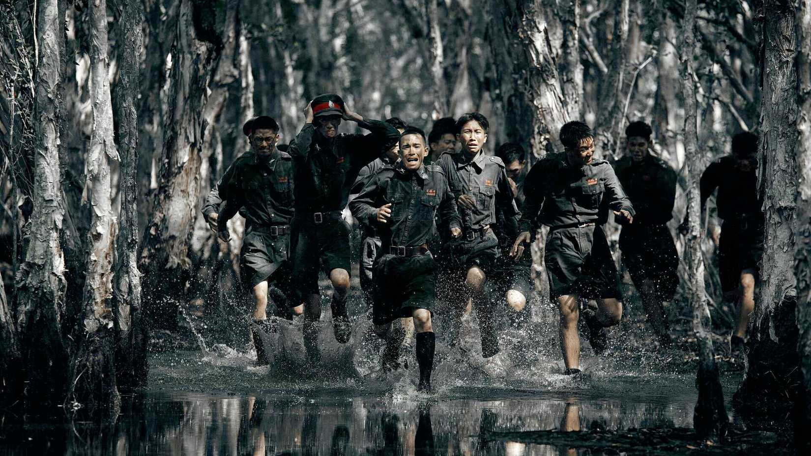 Soldiers running from zombies in Operation Undead (2024)