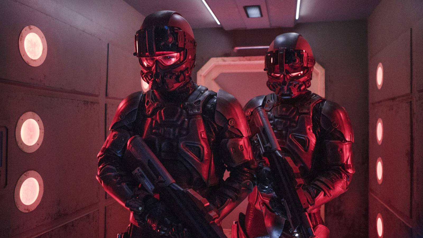 Forget The Expanse, Fox’s 23-Episode Space Opera Is The Original Military ...