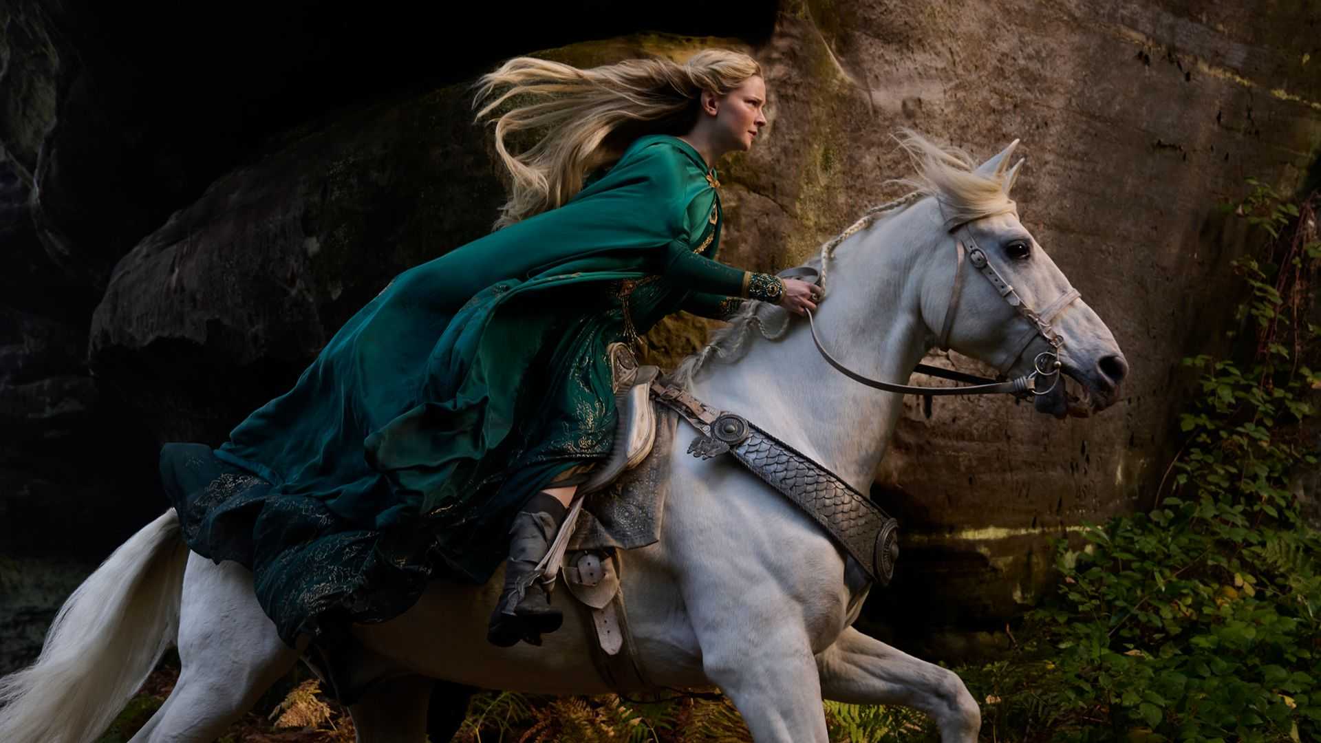 Galadriel riding a horse in Rings of Power