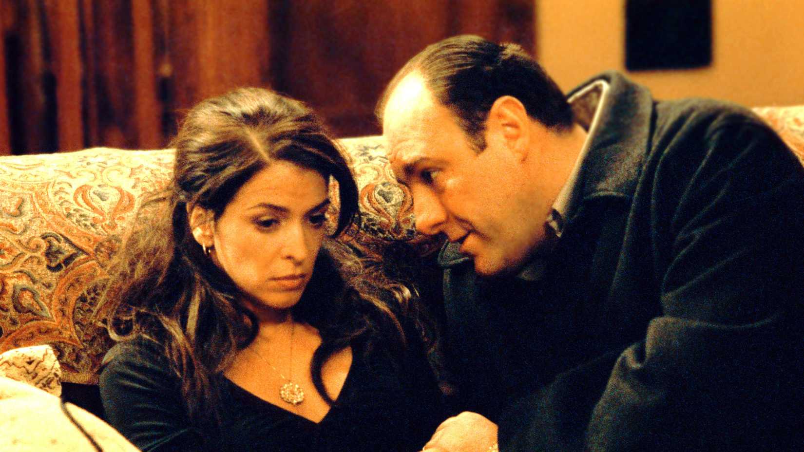 Tony (James Gandolfini) talking to Gloria (Annabella Sciorra) in The Sopranos.