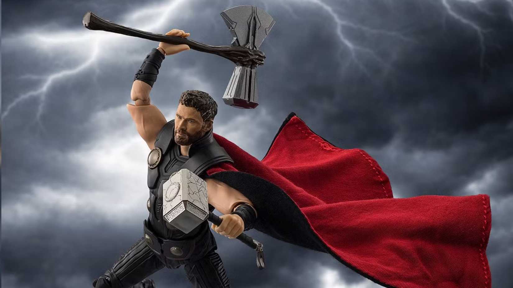 Thor Figure with Mjolnir and Stormbreaker