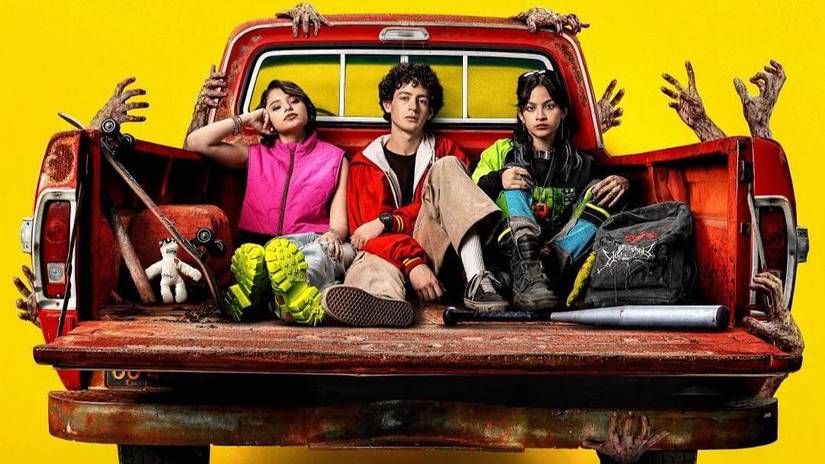 Three people sitting on a truck in I Would Rather Die..cHJkLWVtcy1hc3NldHMvdHZzZXJpZXMvYTYxOGJlYjMtYWQ4Ni00Mzc5LWEzYTAtZDkxOTNhNTU1NmNhLmpwZw==