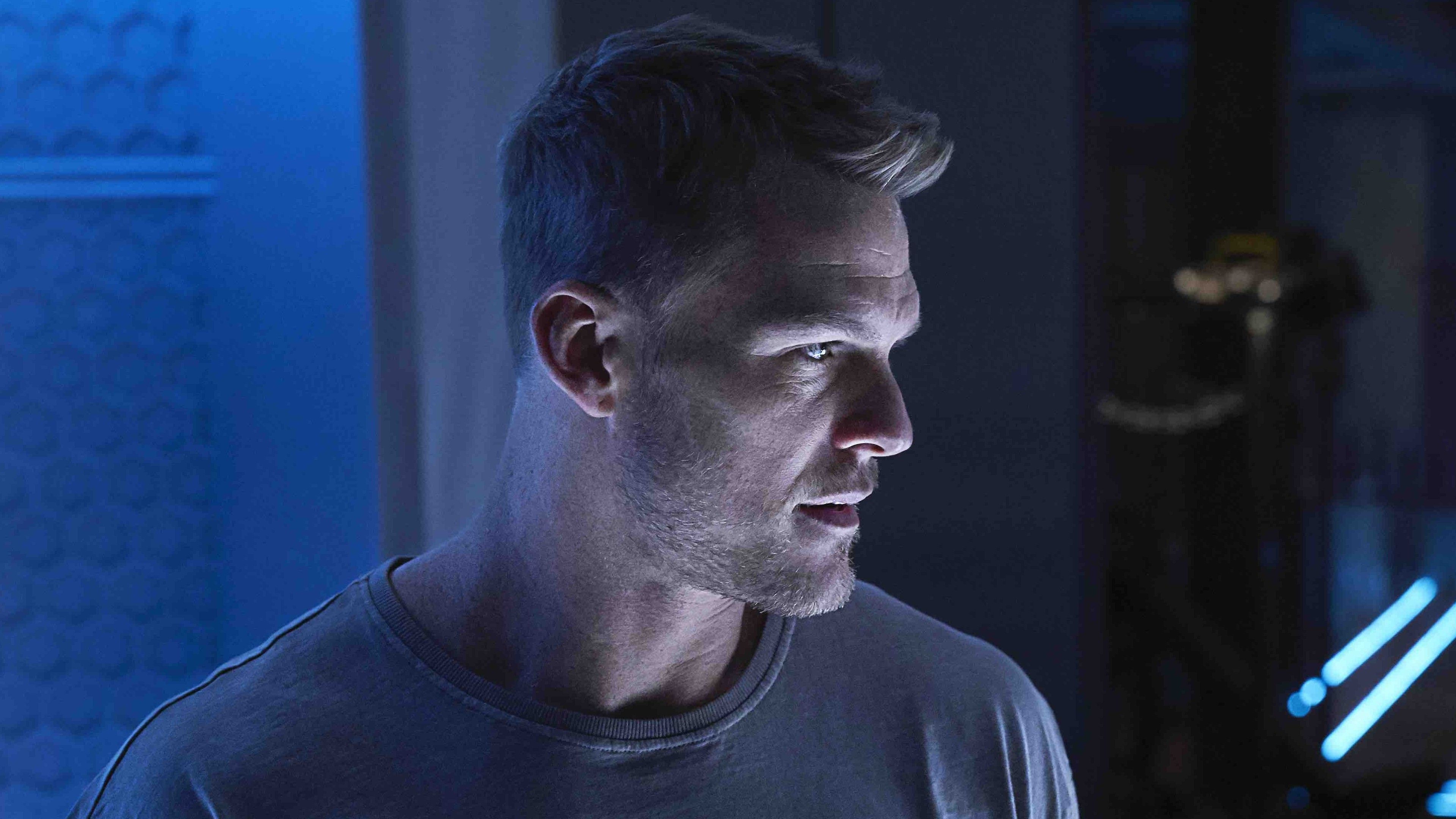 Alan Ritchson’s Canceled 49-Episode Action Series Has An Even Better Spinoff image