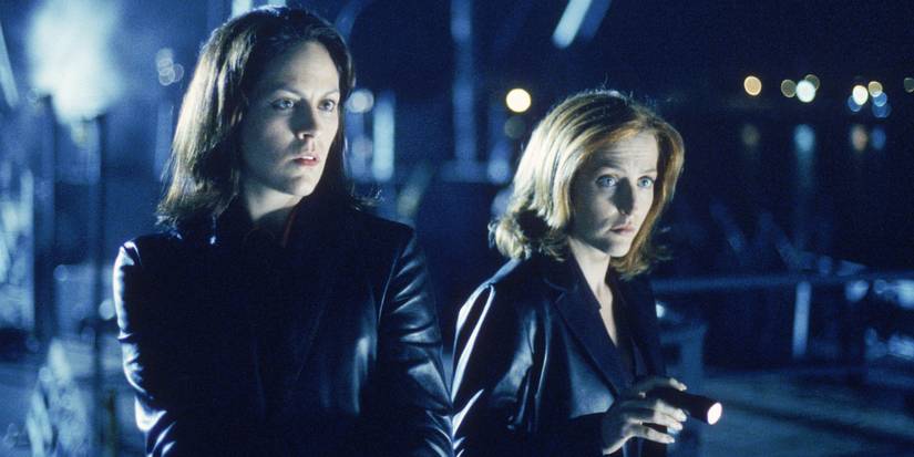 15 Stars We're Excited to See at MEGACON Orlando 2026 2 Annabeth Gish and Gillian Anderson in The X-files