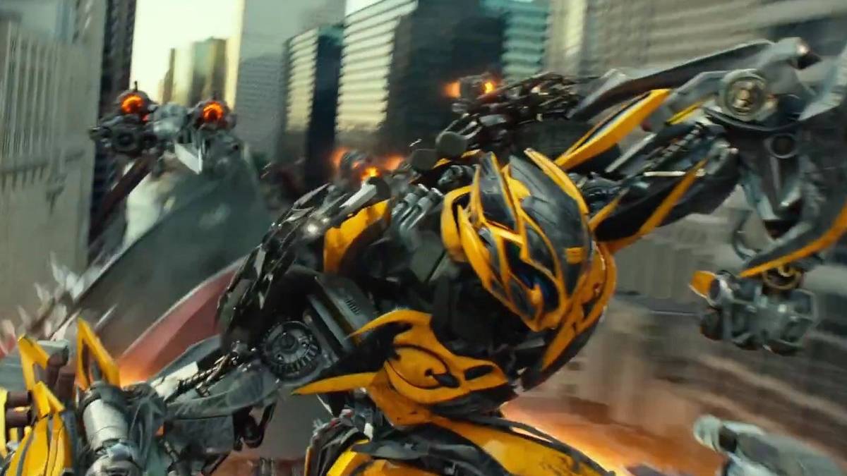 Transformers: Michael Bay Reveals New Look for Bumblebee