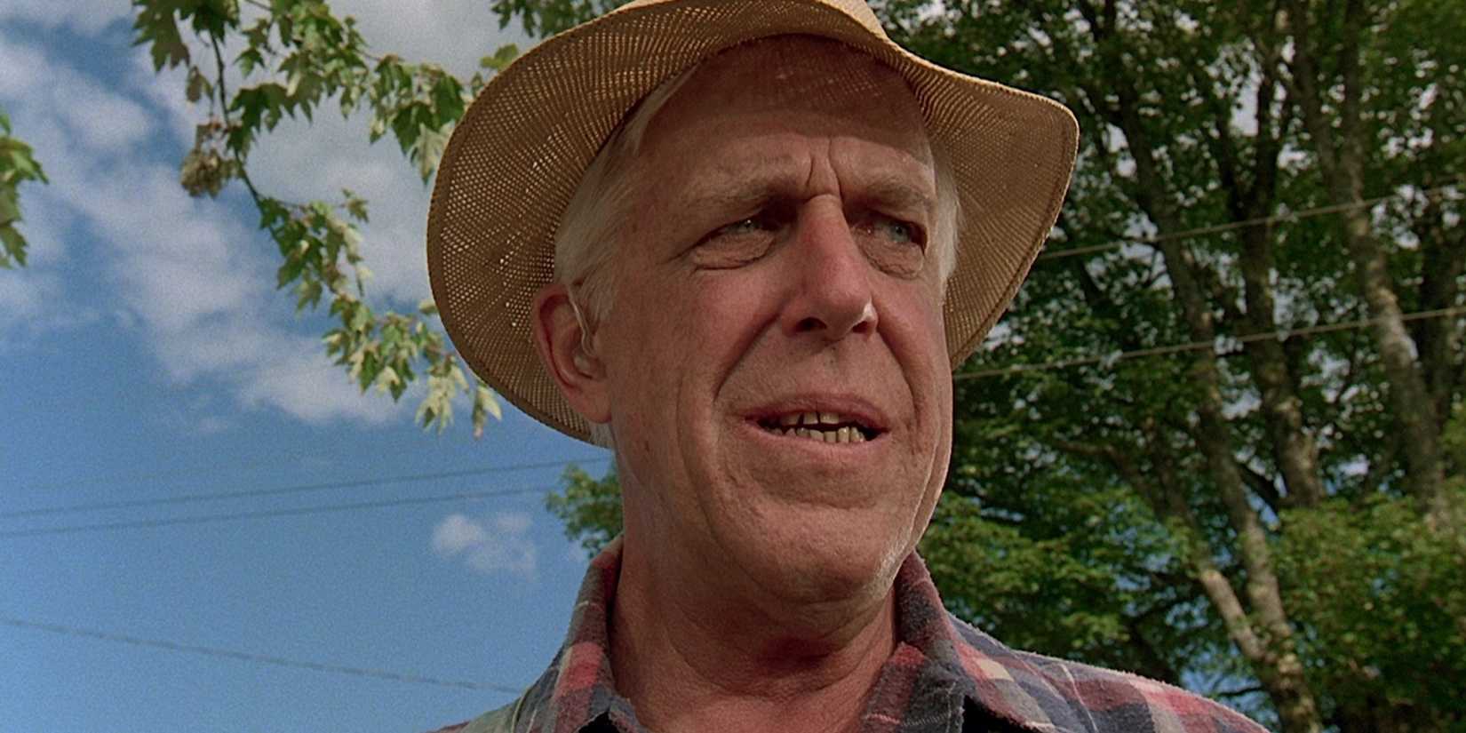 Fred Gwynne as Jud Crandall in Pet Sematary