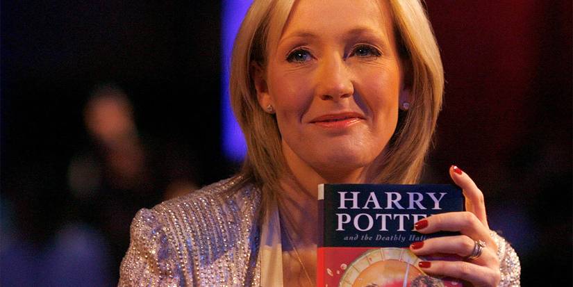 Iconic Author's Ursula K. Le Guin's Opinion of Harry Potter Foreshadowed J.K. Rowling's Fall From Grace 1 JK Rowling