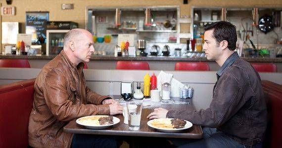 'Looper' Time Travel Explained