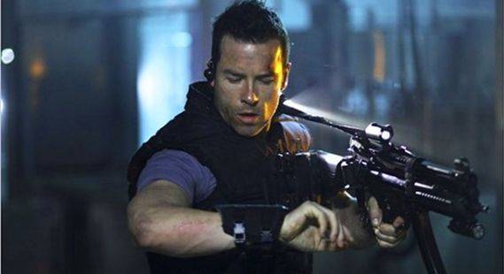 'Lock-Out' Trailer: Prison Break In Space