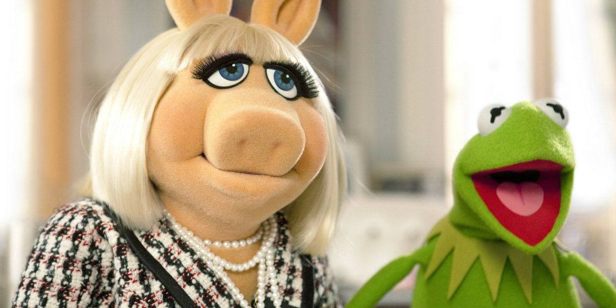 The Muppets: First Look at Kermit's New Girlfriend