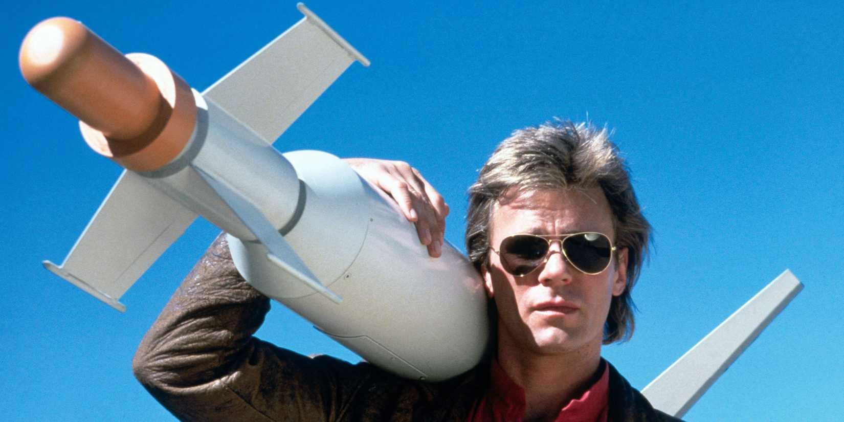 Richard Dean Anderson como Angus MacGyver