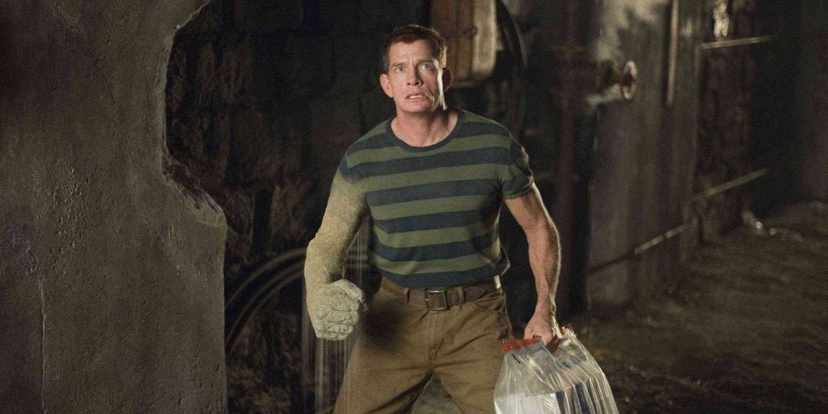 Sandman holding a bag in Spider-Man 3
