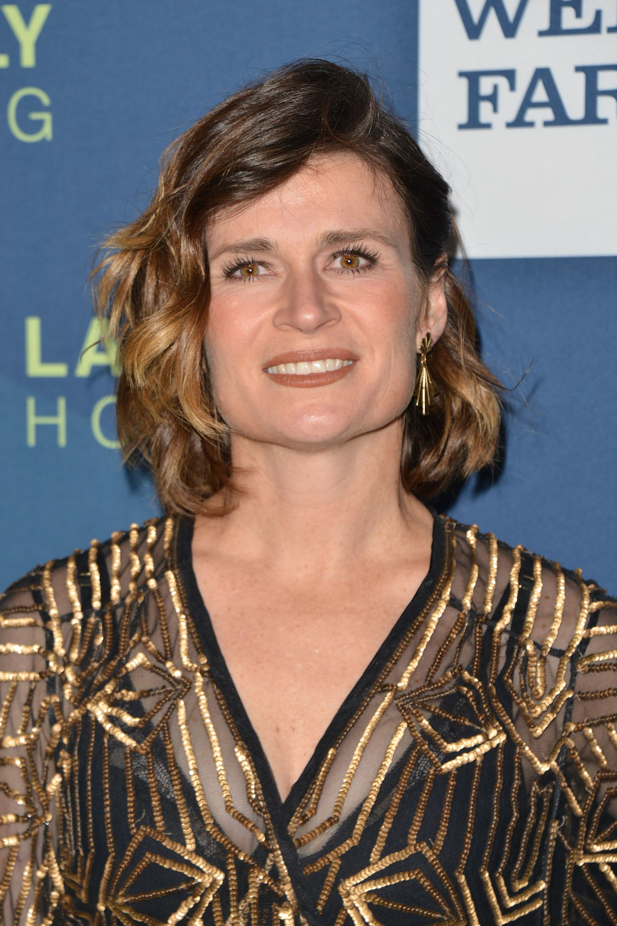 Headshot Of Carrie Lazar