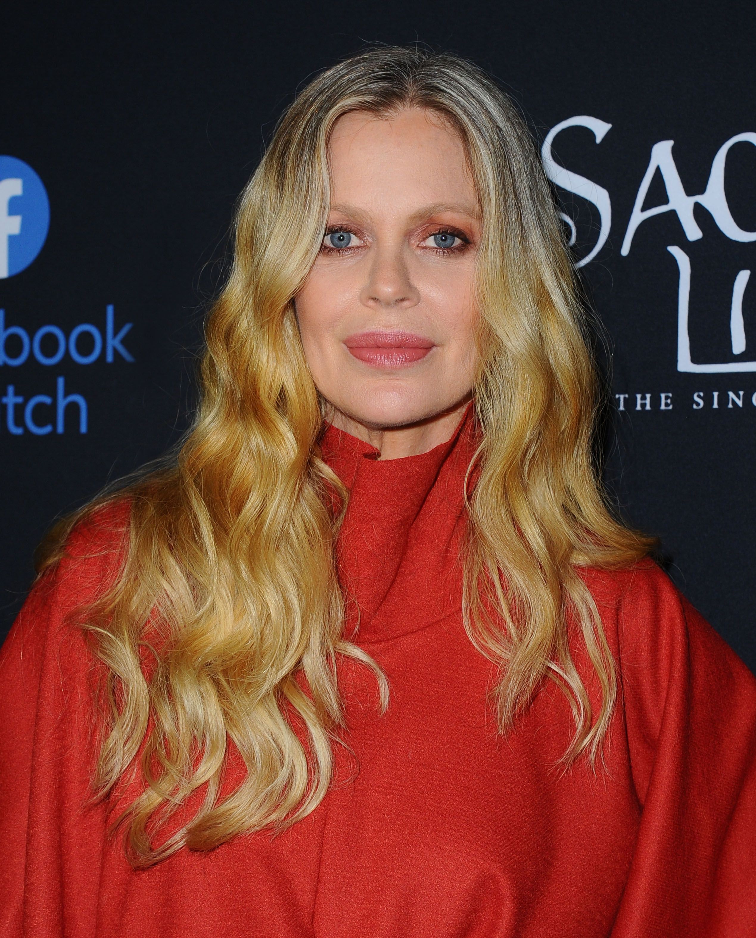 Headshot Of Kristin Bauer van Straten