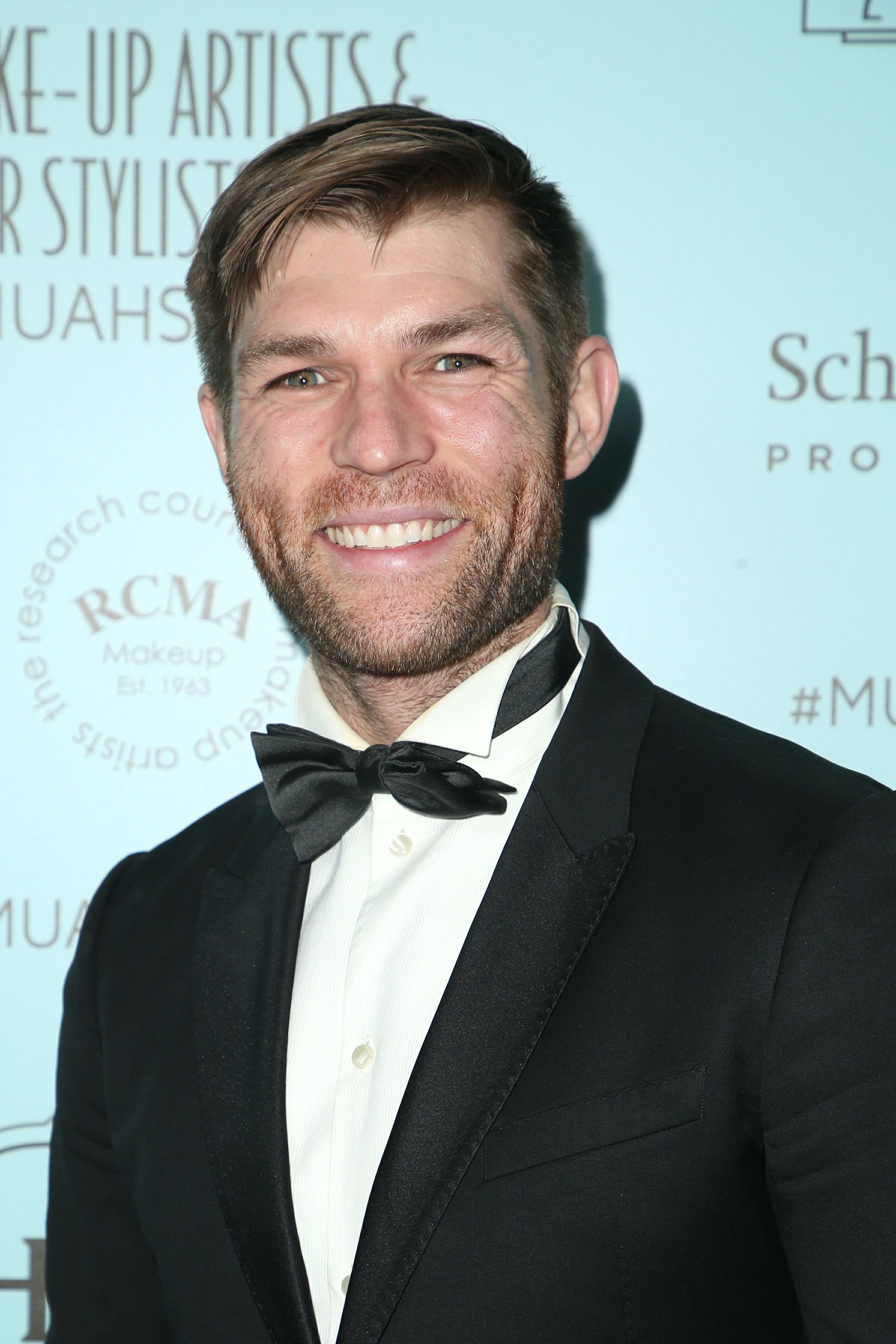 Headshot Of Liam McIntyre