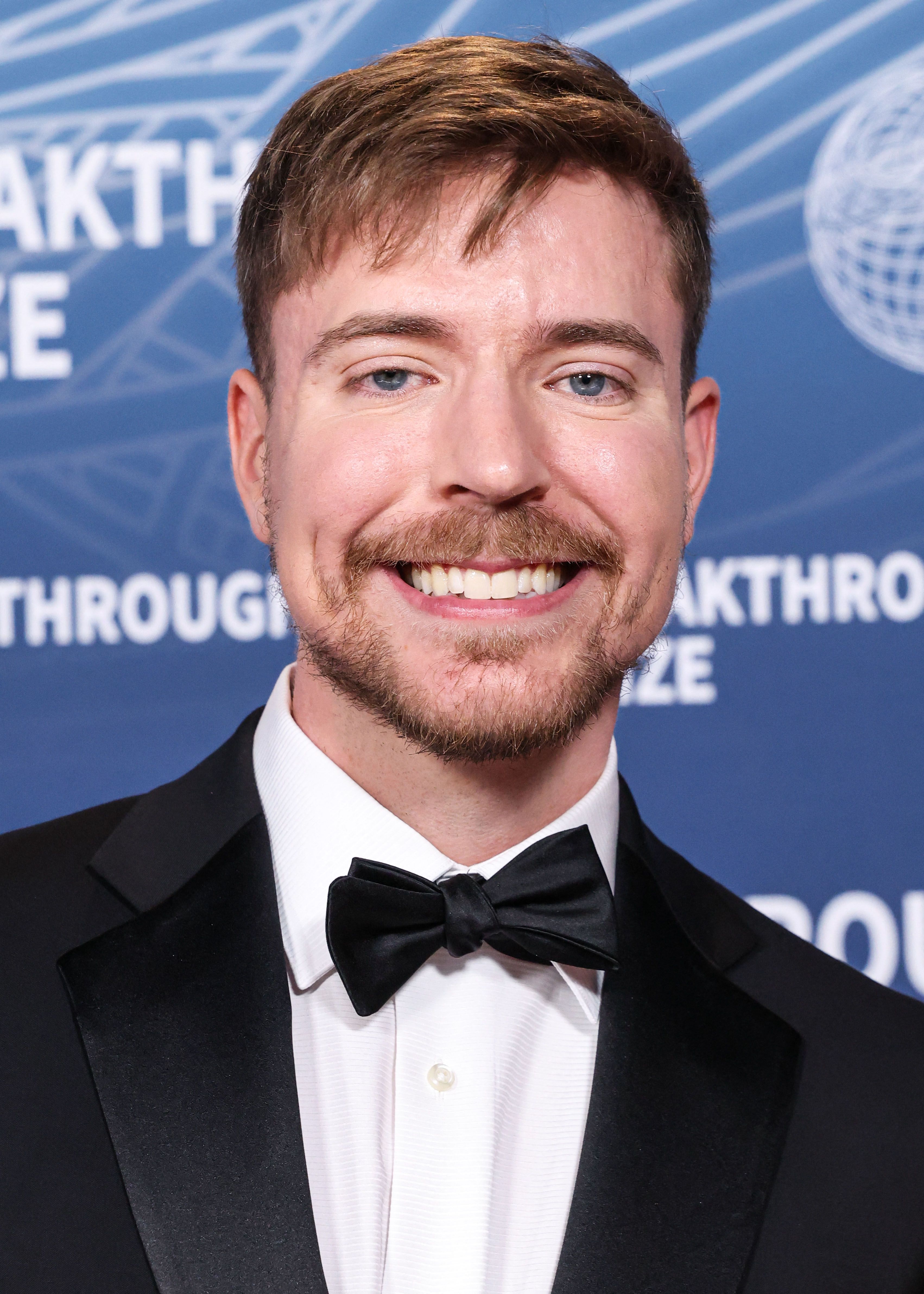 Kopfschuss von Jimmy Donaldson