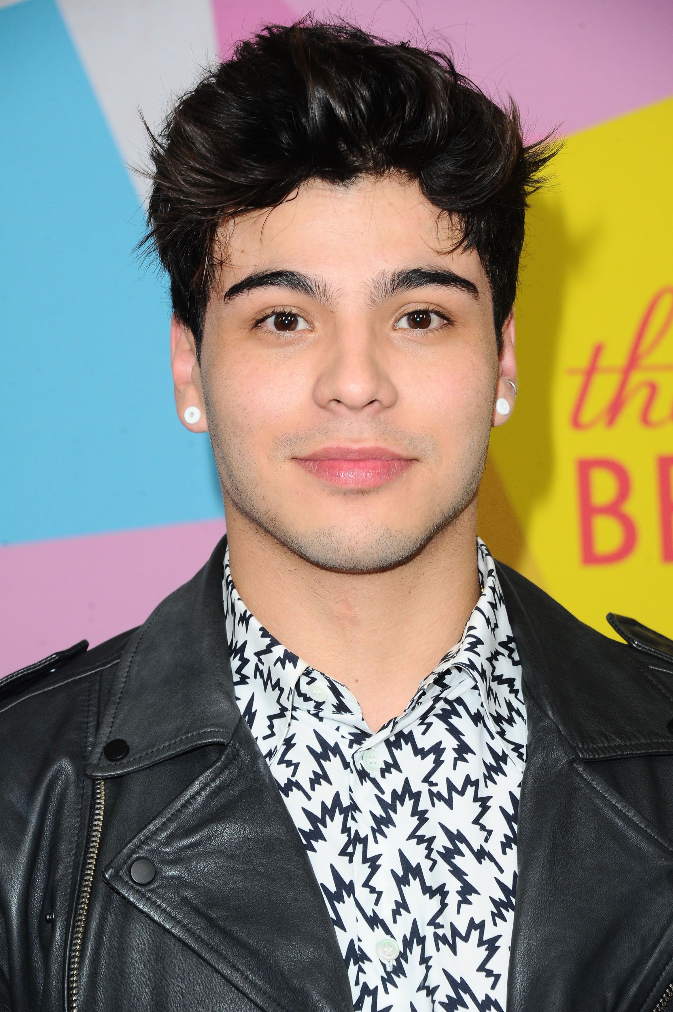 Headshot Of Sebastian Villalobos